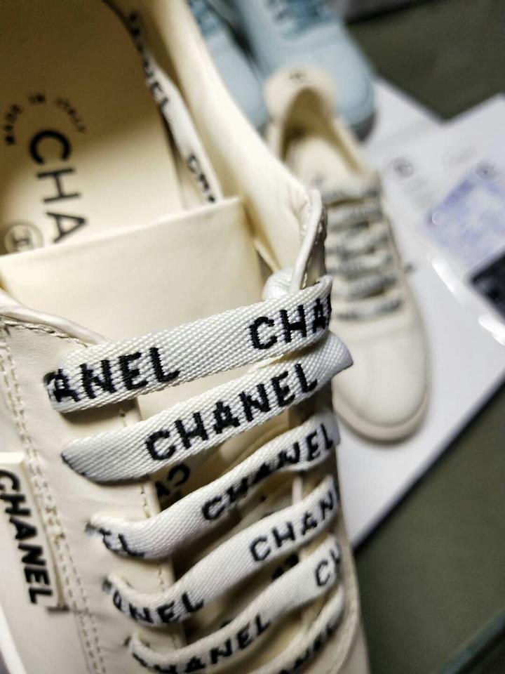 CHANEL - SNEAKER