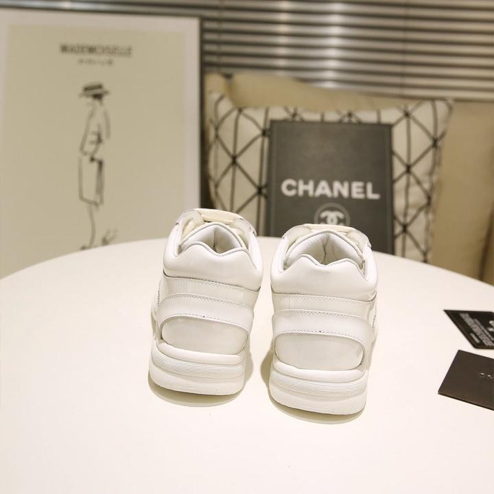 CHANEL - SNEAKER